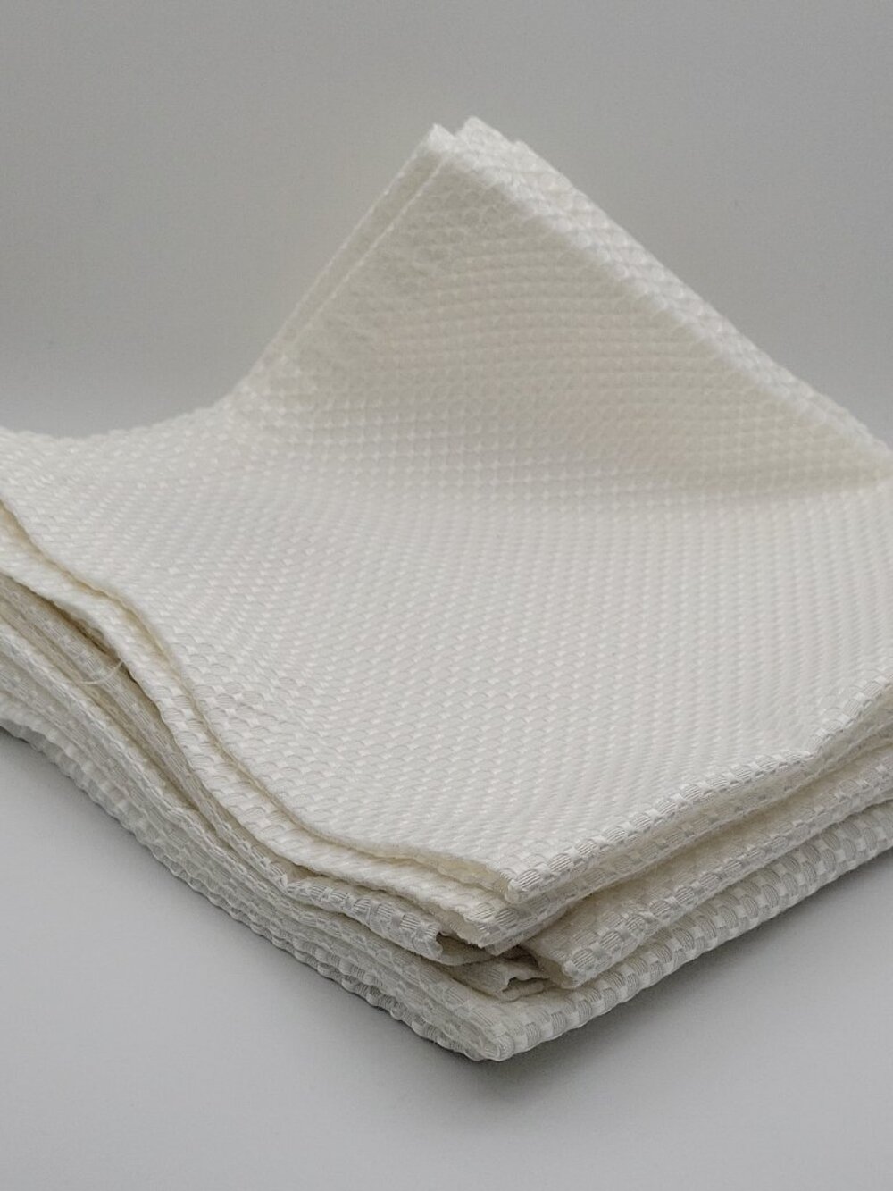Waterford White Woven Geometric Square Napkins 5-ct Cotton/Polyester Sq. 20x20